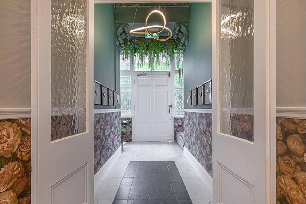 Brilliant 3 Bedroom'S Apartment In Hyde Park With Elevator - 1 Flight Of Stairs Only London Exterior photo