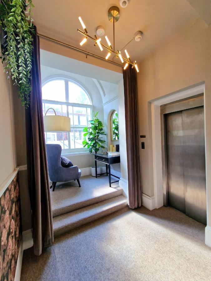 Brilliant 3 Bedroom'S Apartment In Hyde Park With Elevator - 1 Flight Of Stairs Only London Exterior photo