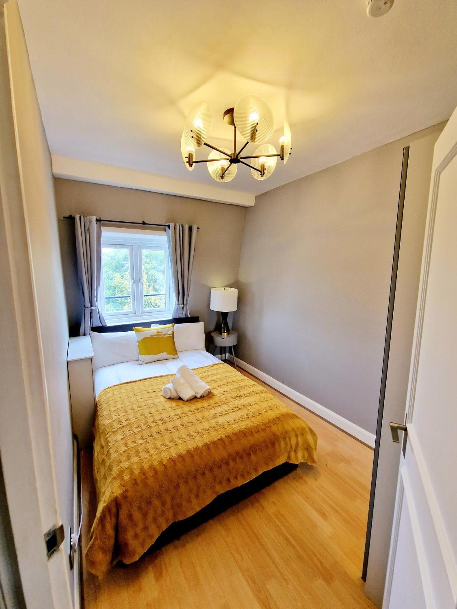 Brilliant 3 Bedroom'S Apartment In Hyde Park With Elevator - 1 Flight Of Stairs Only London Exterior photo